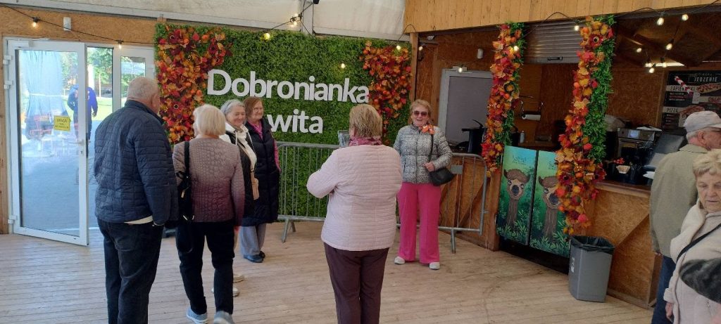 Seniorzy na wycieczce
